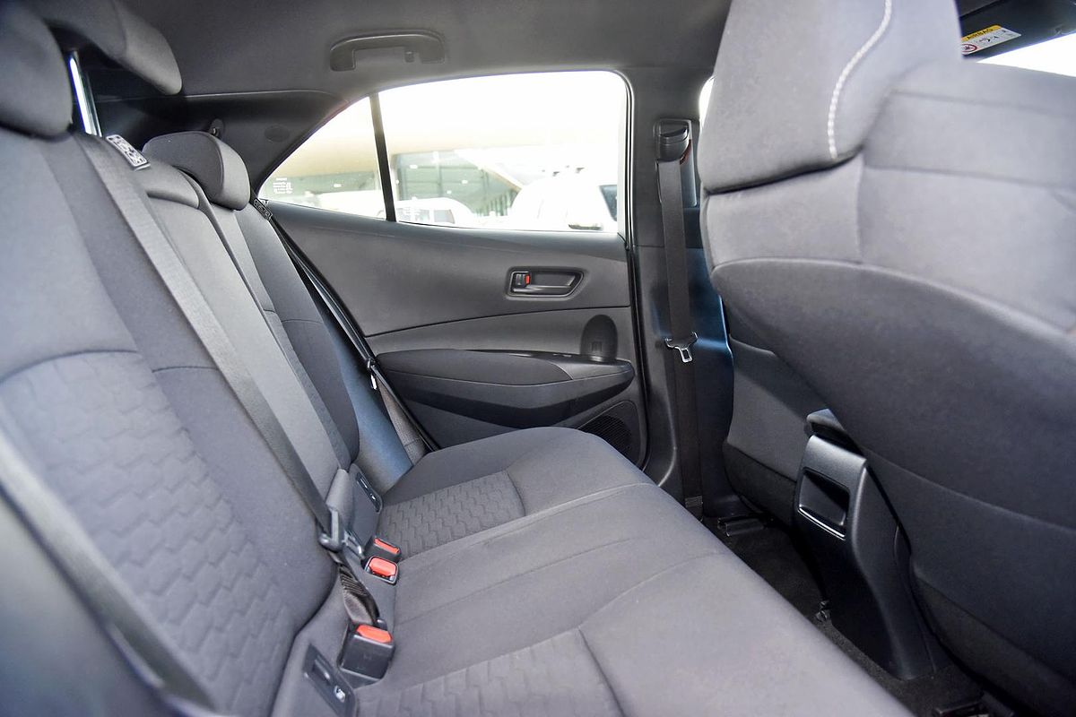 2022 Toyota Corolla Ascent Sport Hybrid ZWE211R