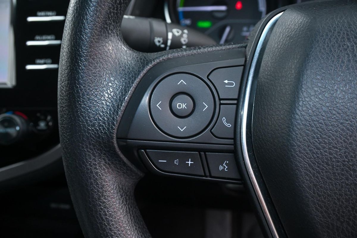 2020 Toyota Camry Ascent AXVH71R