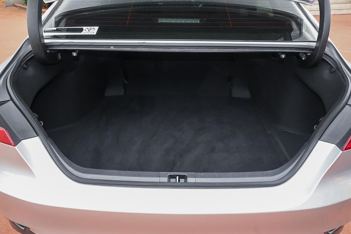 2020 Toyota Camry Ascent AXVH71R