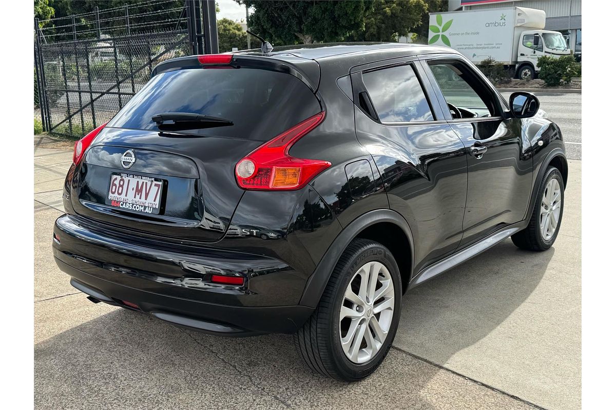 2013 Nissan JUKE ST (FWD) F15