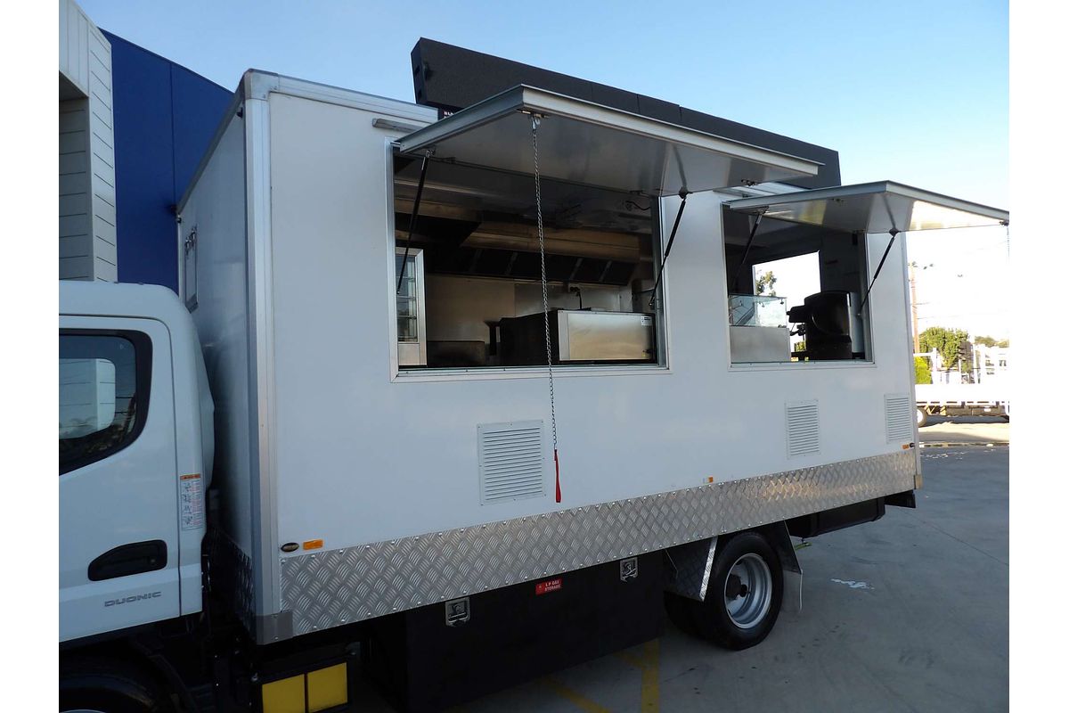 2021 Mitsubishi FUSO CANTER 515 FOOD TRUCK