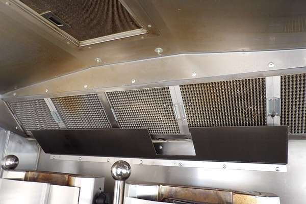 2021 Mitsubishi FUSO CANTER 515 FOOD TRUCK