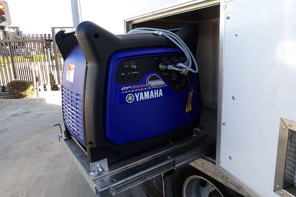 2021 Mitsubishi FUSO CANTER 515 FOOD TRUCK