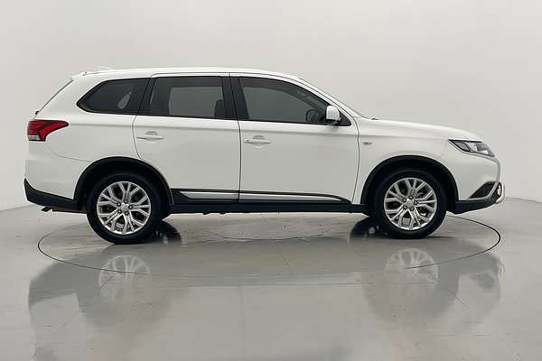 2020 Mitsubishi Outlander ES ZL