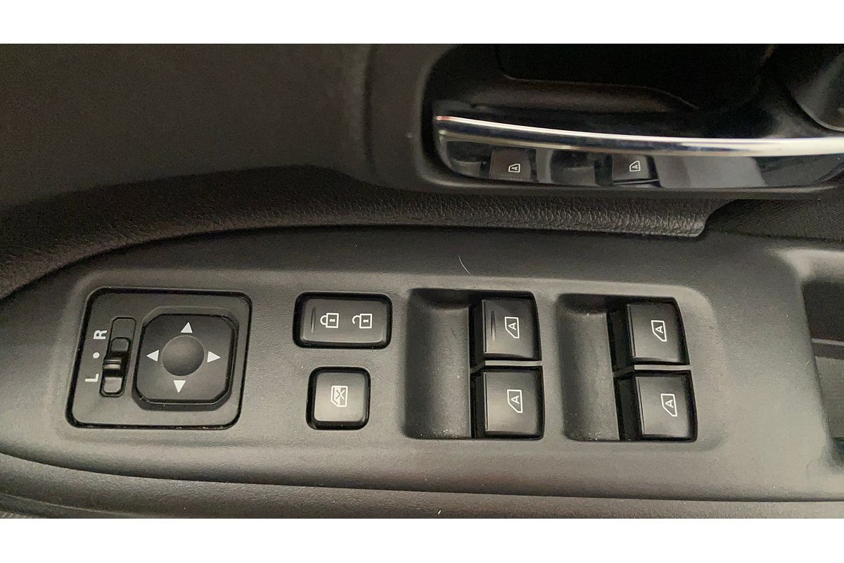 2020 Mitsubishi Outlander ES ZL