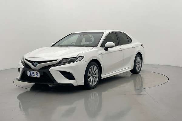 2020 Toyota Camry Ascent Sport AXVH70R