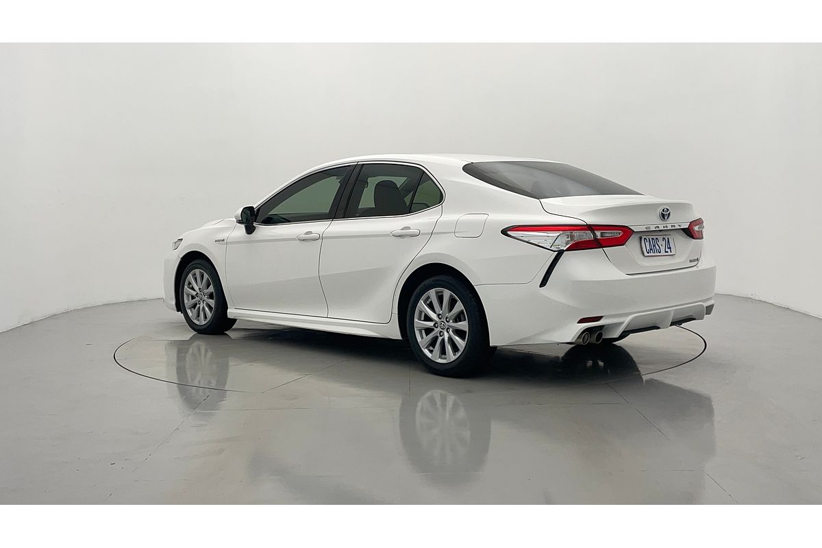 2020 Toyota Camry Ascent Sport AXVH70R