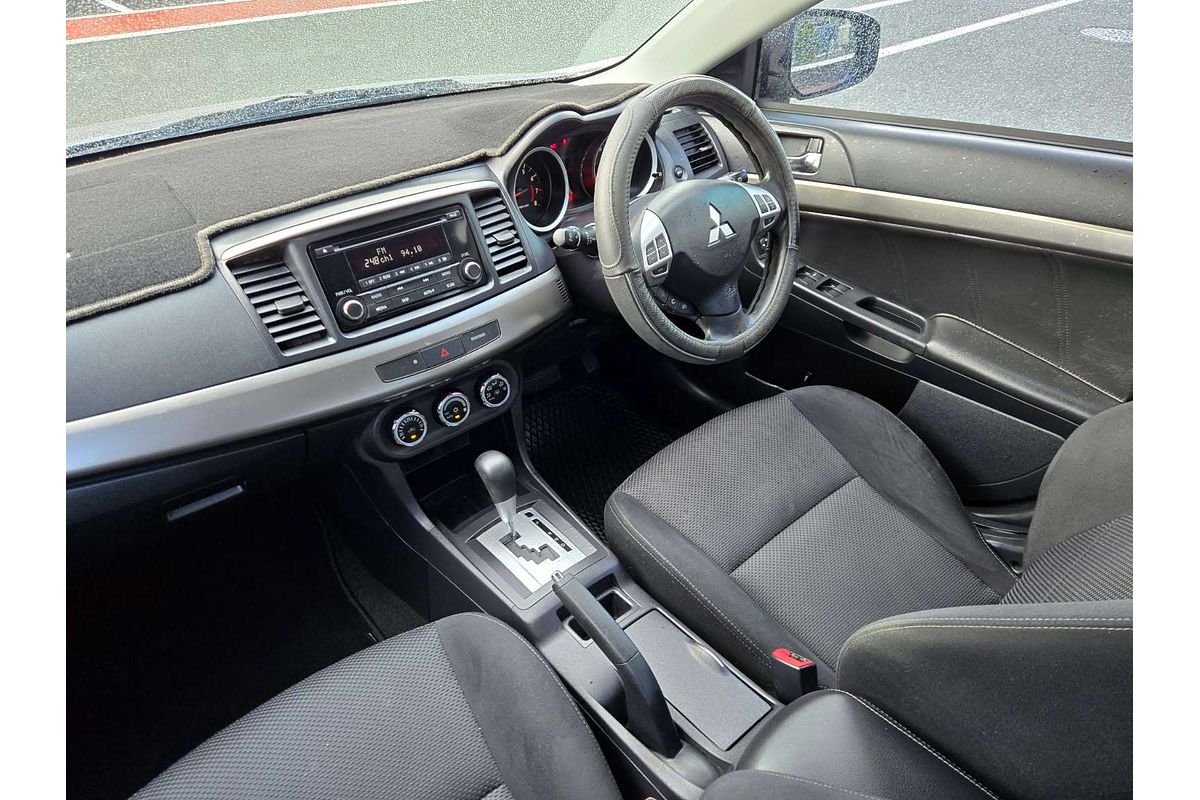 2015 Mitsubishi Lancer ES Sport CJ