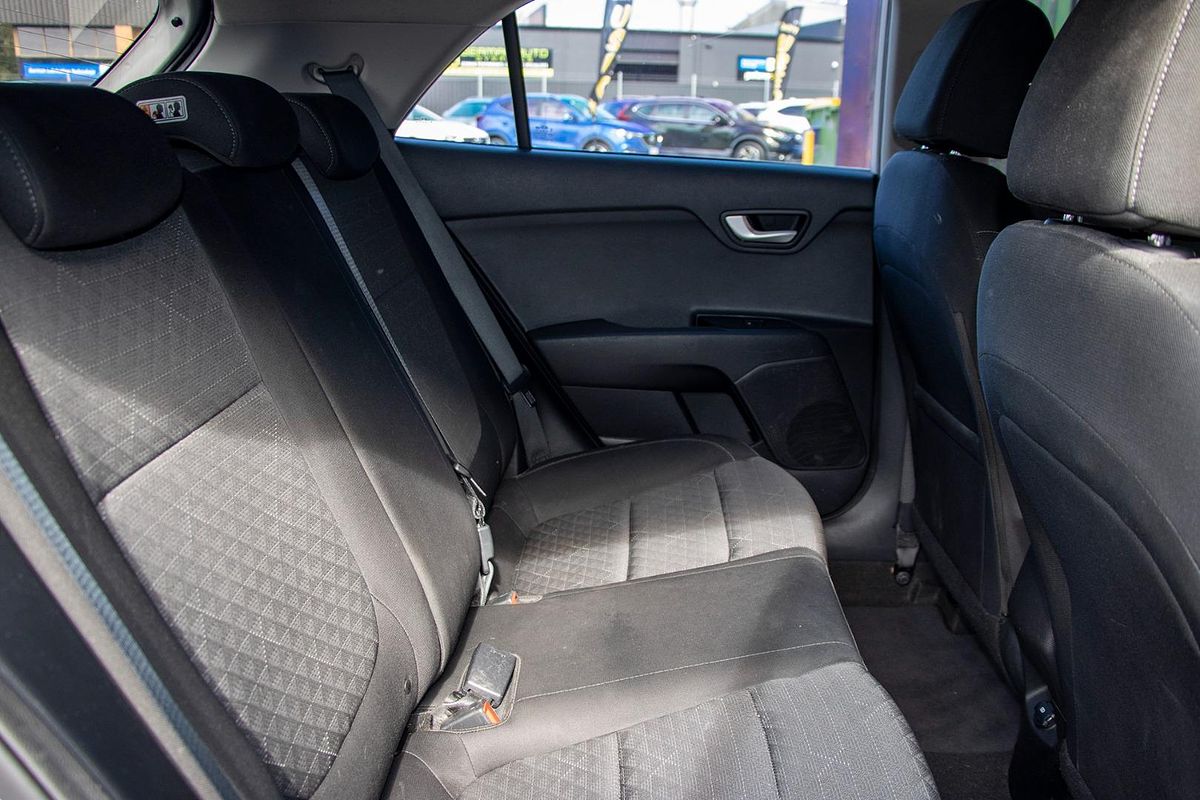 2016 Kia Rio S YB