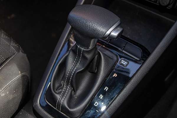 2016 Kia Rio S YB