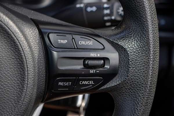 2016 Kia Rio S YB
