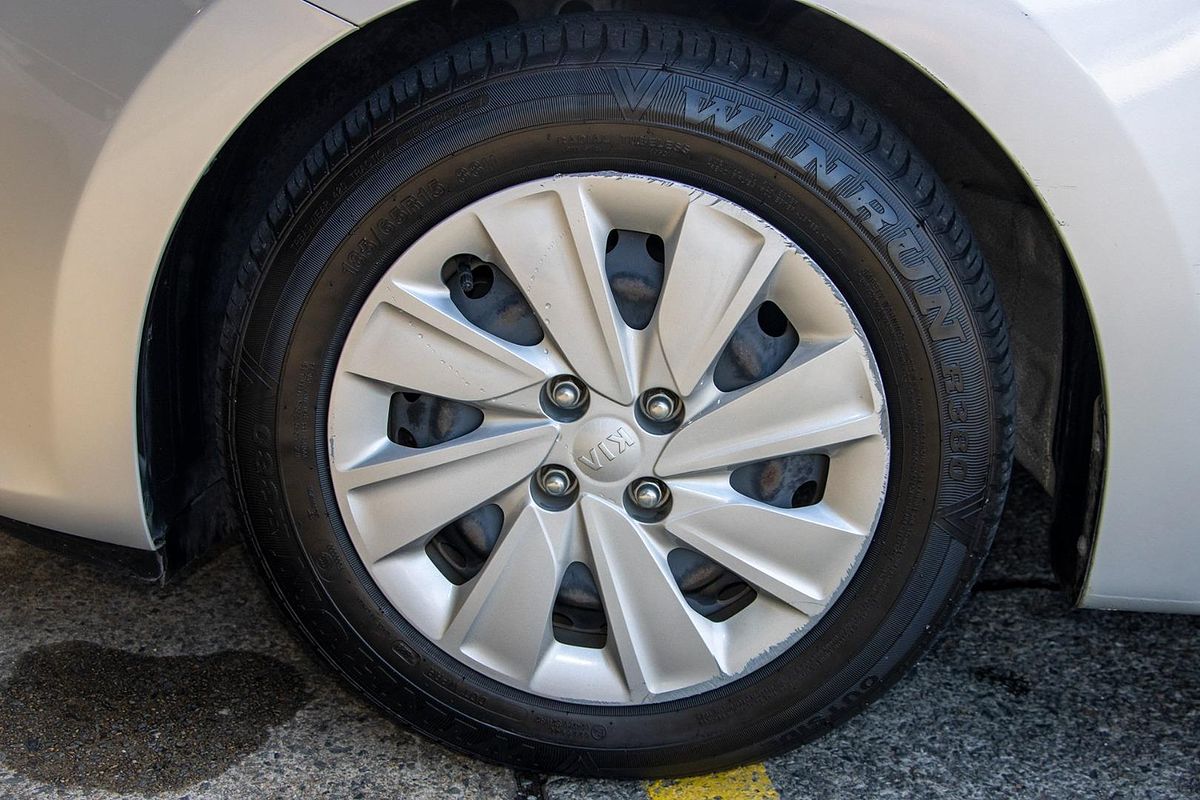 2016 Kia Rio S YB