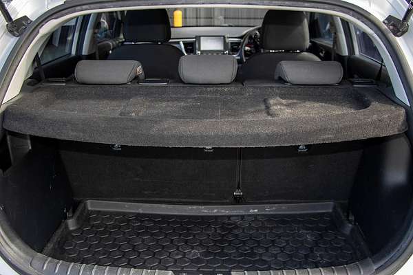 2016 Kia Rio S YB