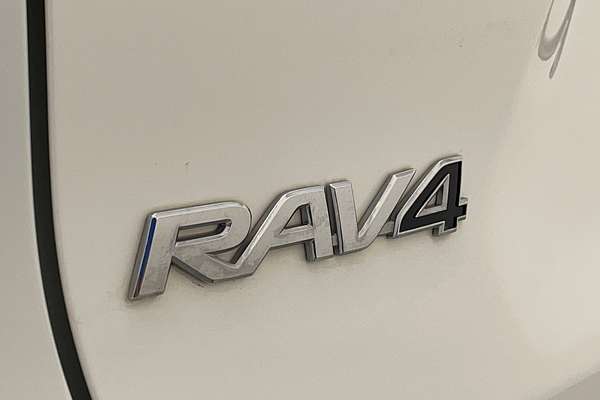 2020 Toyota RAV4 GX AXAH54R