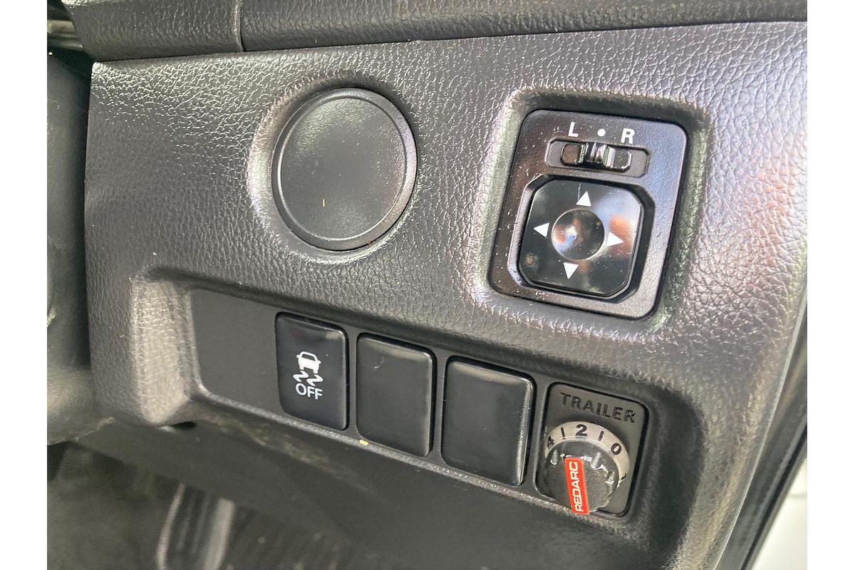 2021 Mitsubishi Triton GLX MR 4X4