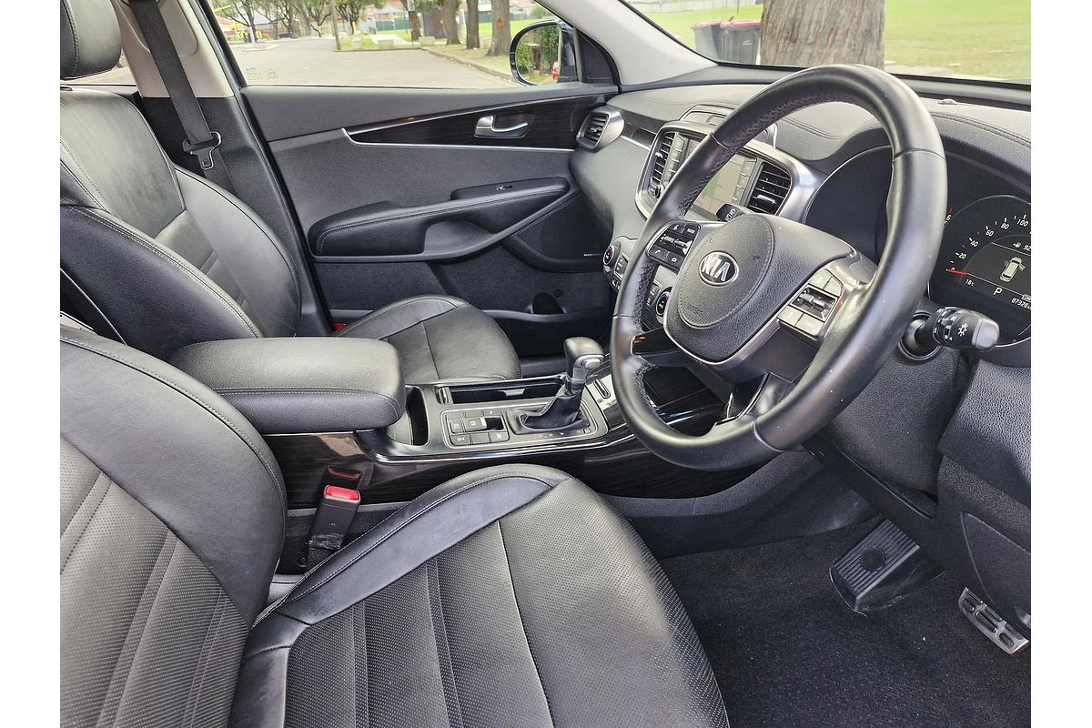 2019 Kia Sorento Si UM