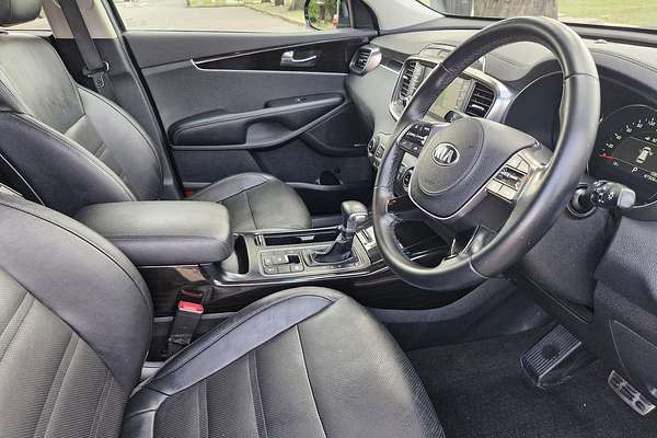 2019 Kia Sorento Si UM