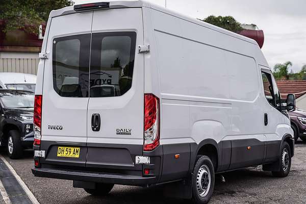 2022 Iveco Daily 35S14V