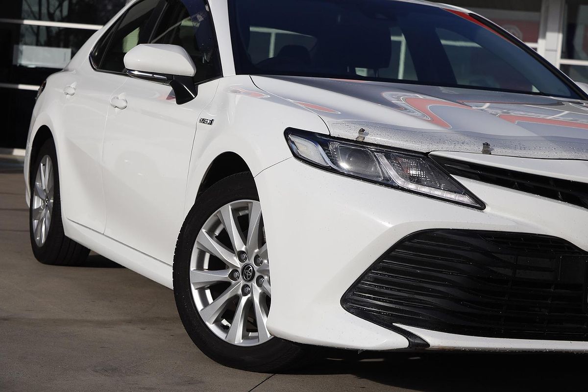 2018 Toyota Camry Ascent AXVH71R