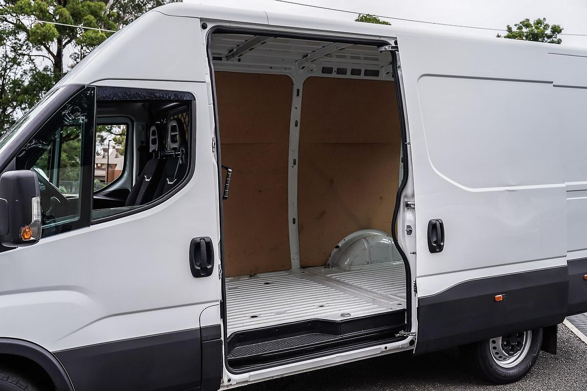 2022 Iveco Daily 35S14V