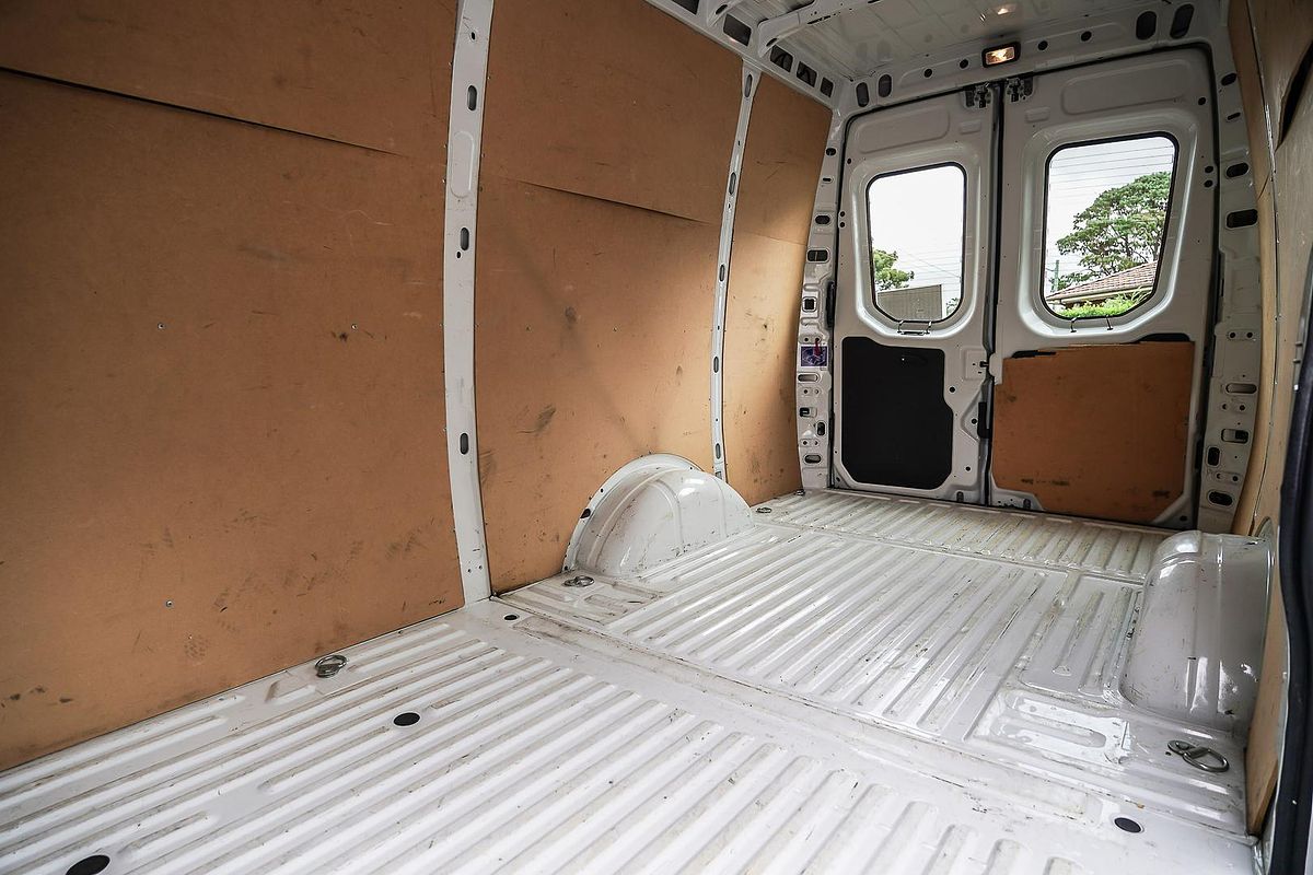2022 Iveco Daily 35S14V