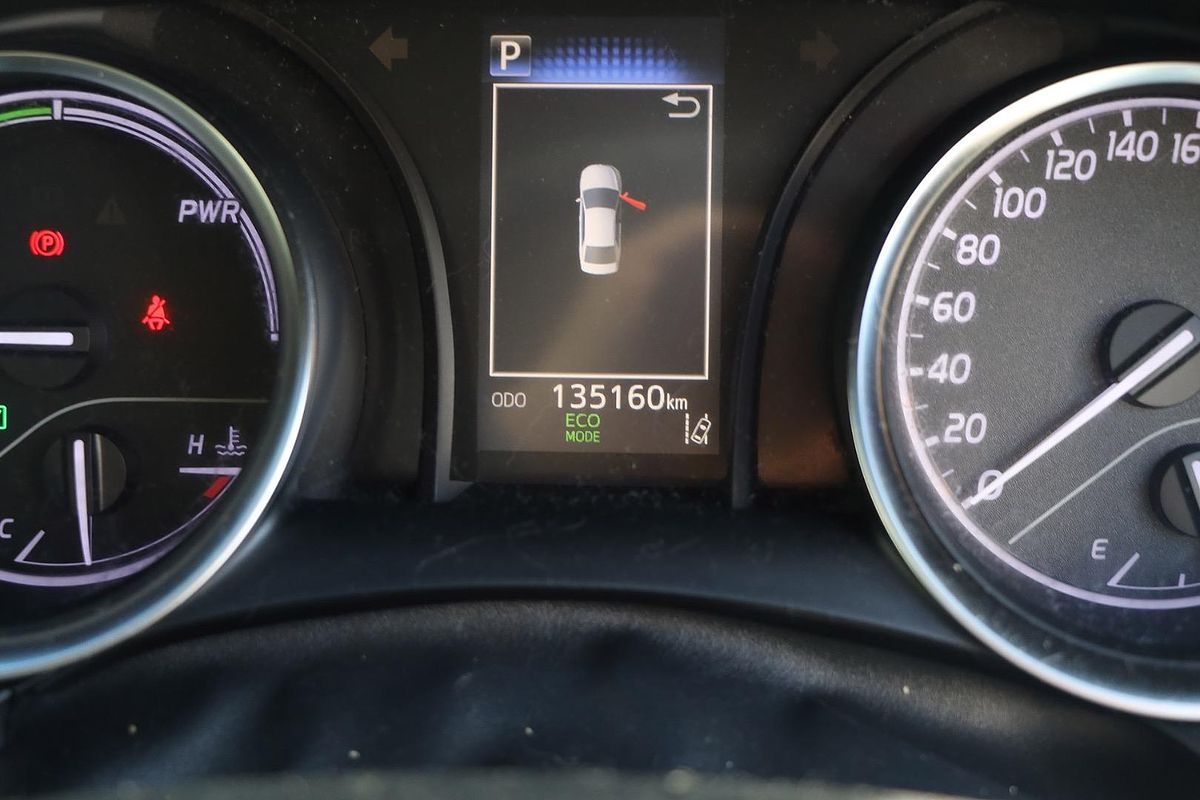 2018 Toyota Camry Ascent AXVH71R