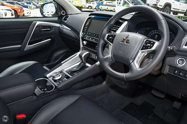 2024 Mitsubishi Pajero Sport Exceed QF