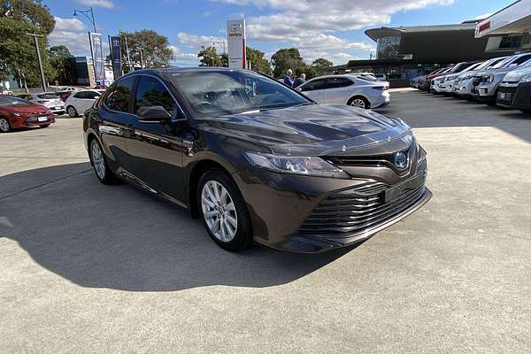 2020 Toyota Camry Ascent AXVH70R
