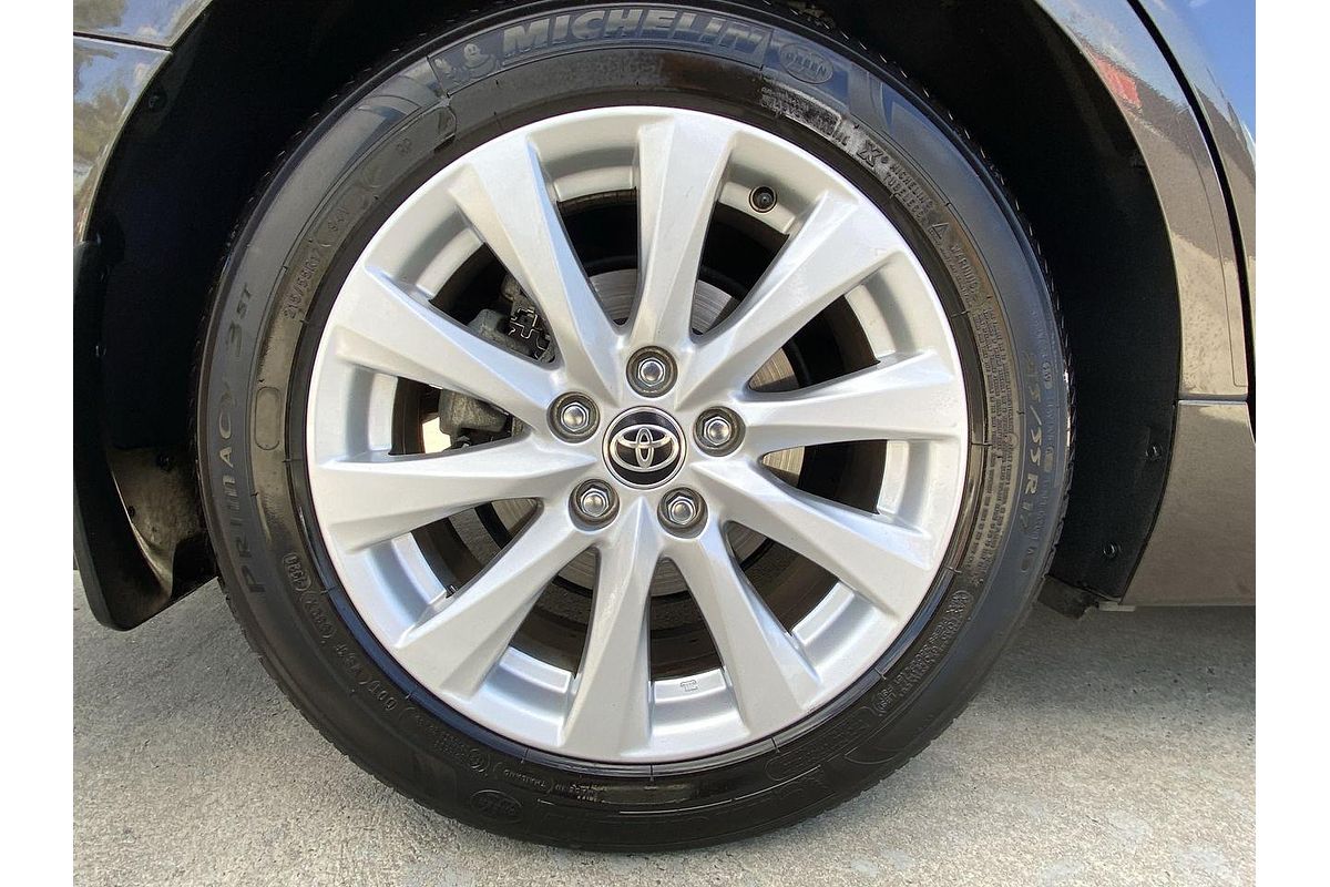 2020 Toyota Camry Ascent AXVH70R