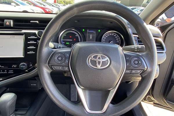 2020 Toyota Camry Ascent AXVH70R