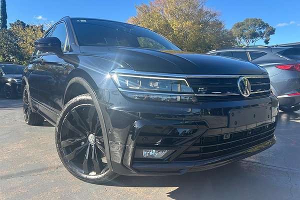 2018 Volkswagen Tiguan Wolfsburg Edition 5N