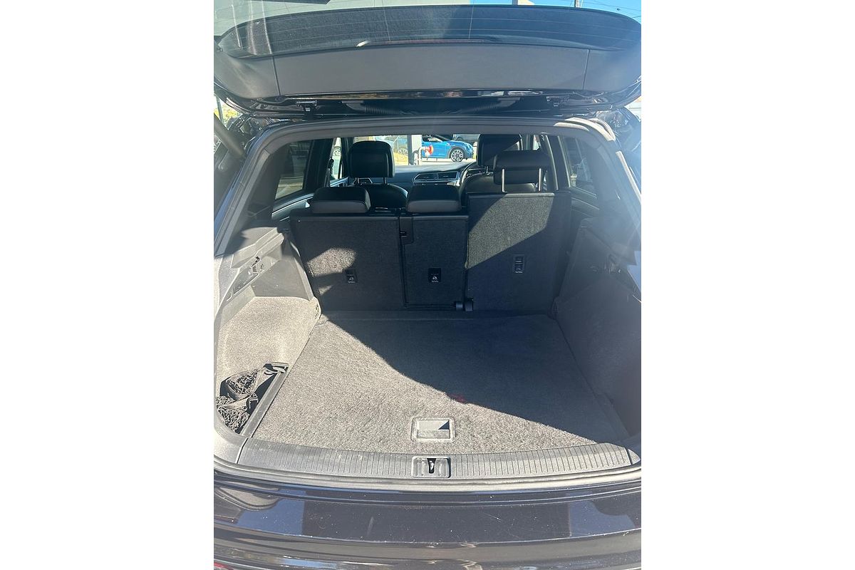 2018 Volkswagen Tiguan Wolfsburg Edition 5N