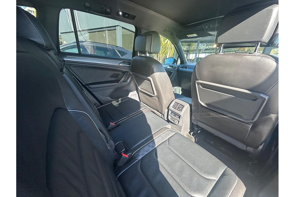 2018 Volkswagen Tiguan Wolfsburg Edition 5N