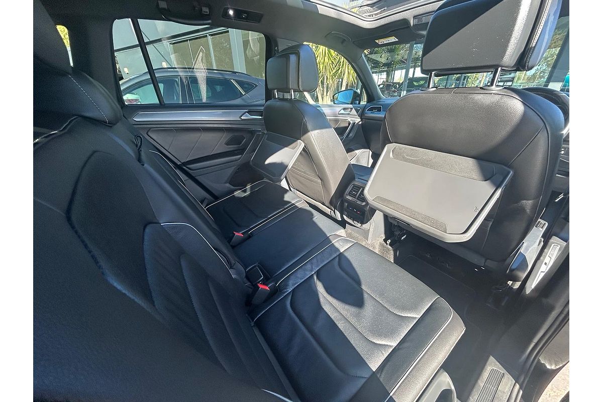2018 Volkswagen Tiguan Wolfsburg Edition 5N