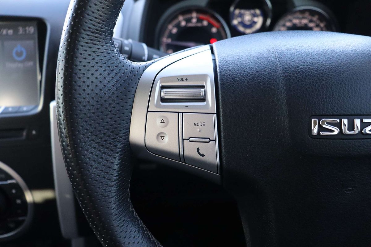 2018 Isuzu MU-X LS-U