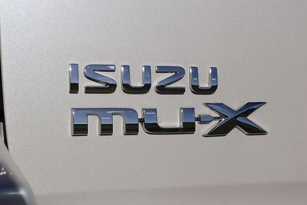 2018 Isuzu MU-X LS-U