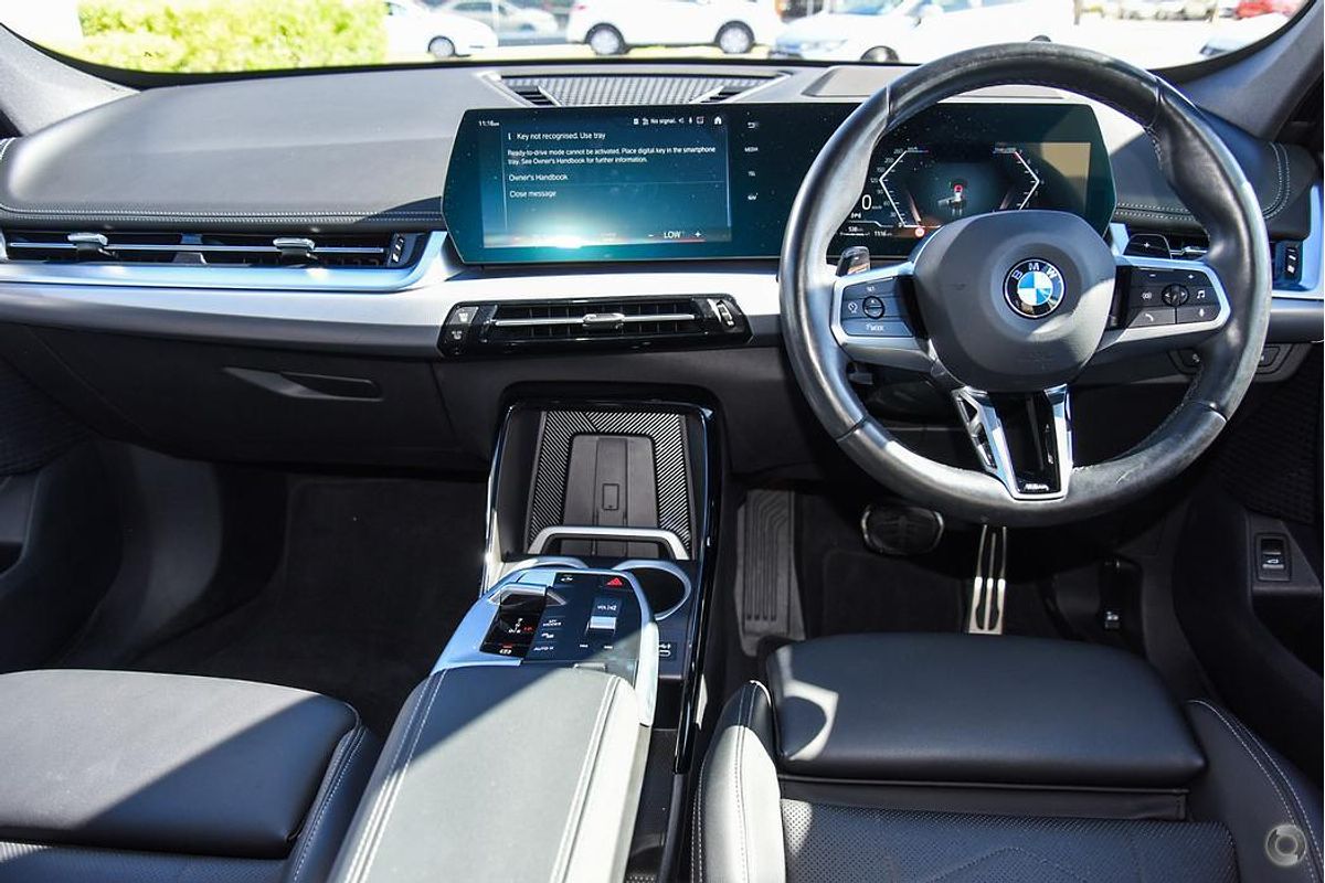 2023 BMW X1 xDrive20i U11