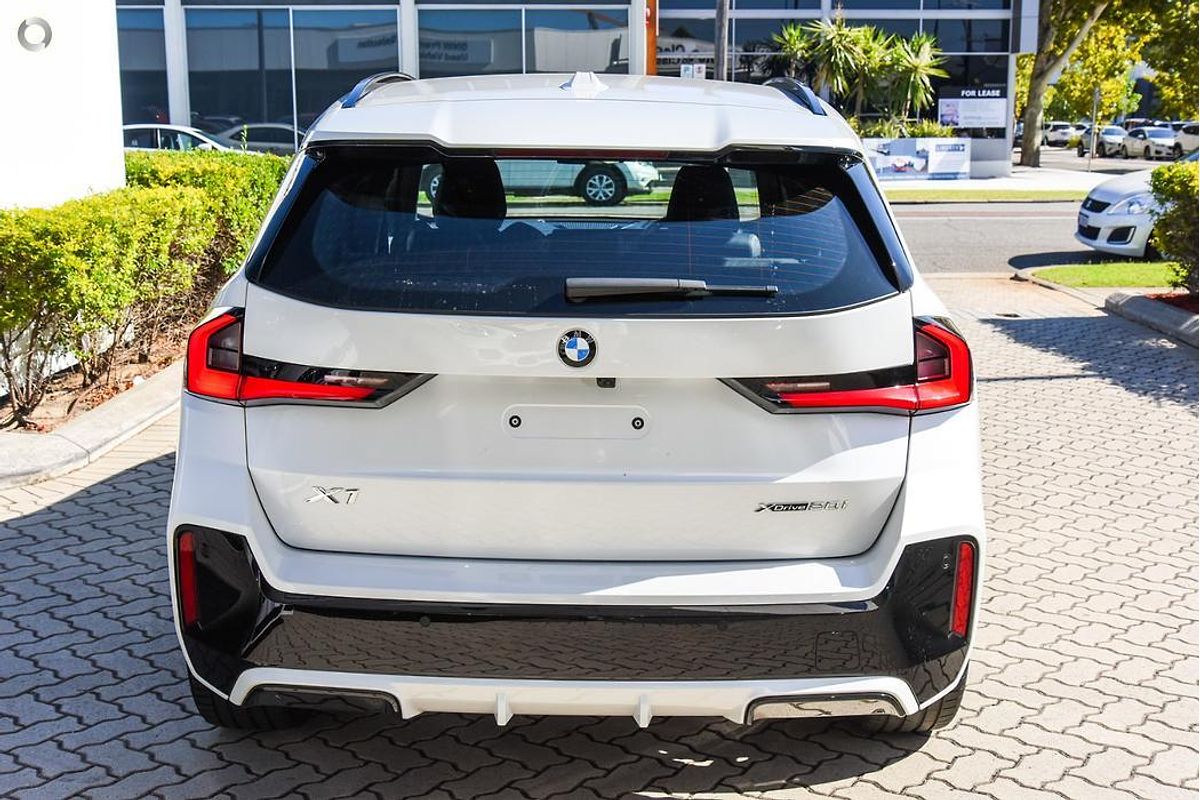 2023 BMW X1 xDrive20i U11