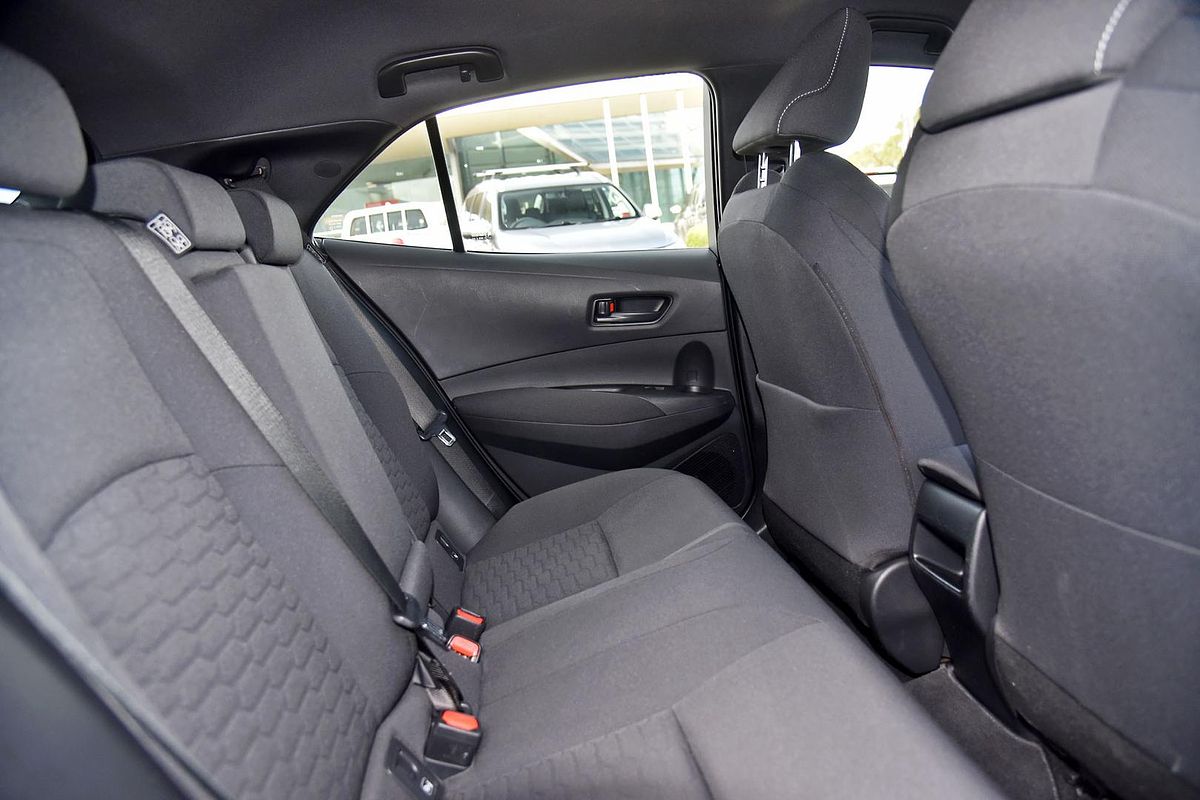 2022 Toyota Corolla Ascent Sport Hybrid ZWE211R