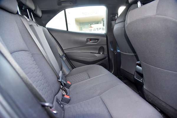 2022 Toyota Corolla Ascent Sport Hybrid ZWE211R