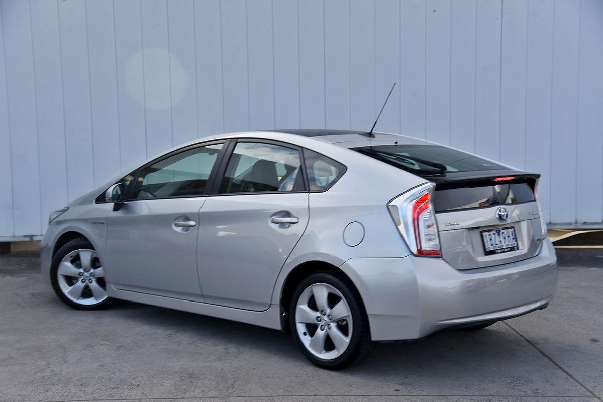 2014 Toyota Prius i-Tech ZVW30R
