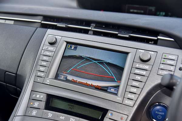 2014 Toyota Prius i-Tech ZVW30R