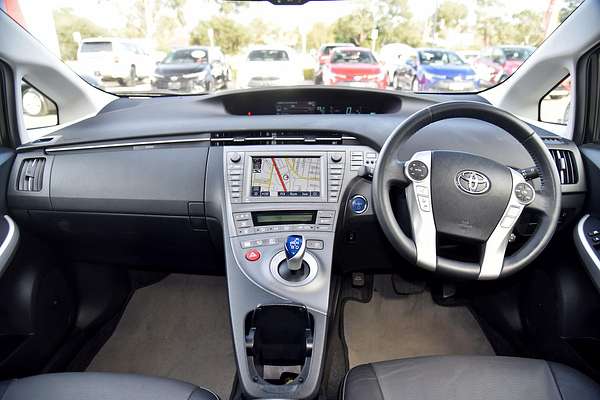 2014 Toyota Prius i-Tech ZVW30R