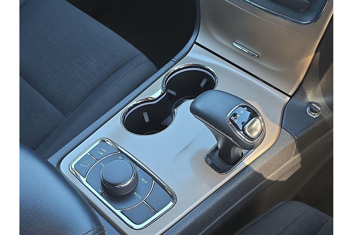 2015 Jeep Grand Cherokee Laredo WK