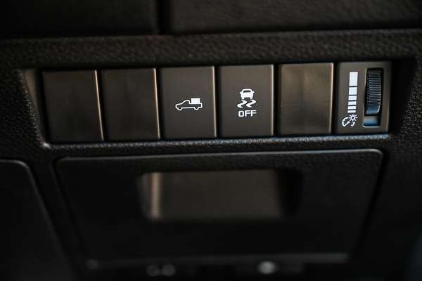 2025 Isuzu D-MAX LS-U+ 4X4