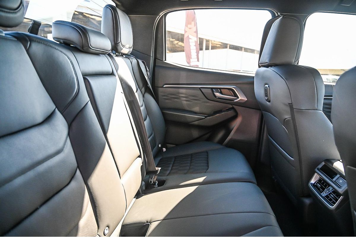 2025 Isuzu D-MAX LS-U+ 4X4