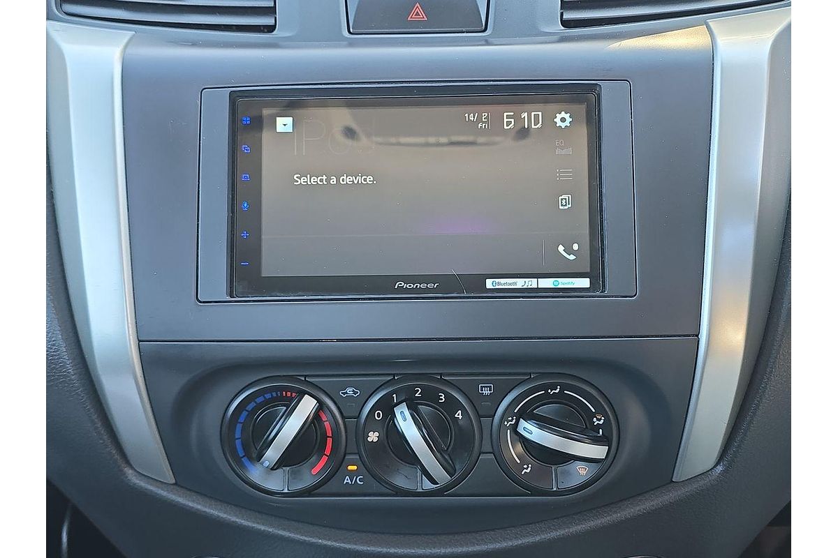 2019 Nissan Navara RX D23 Series 4 Rear Wheel Drive