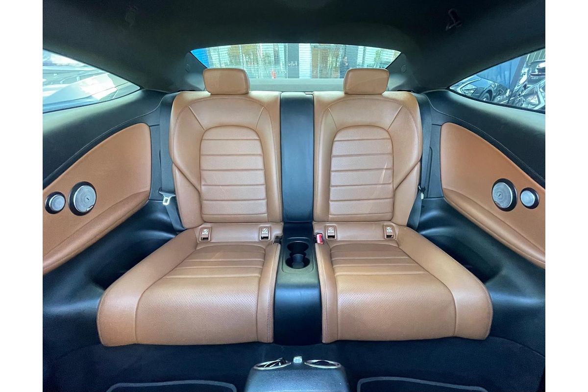 2019 Mercedes-Benz C-Class C200 C205