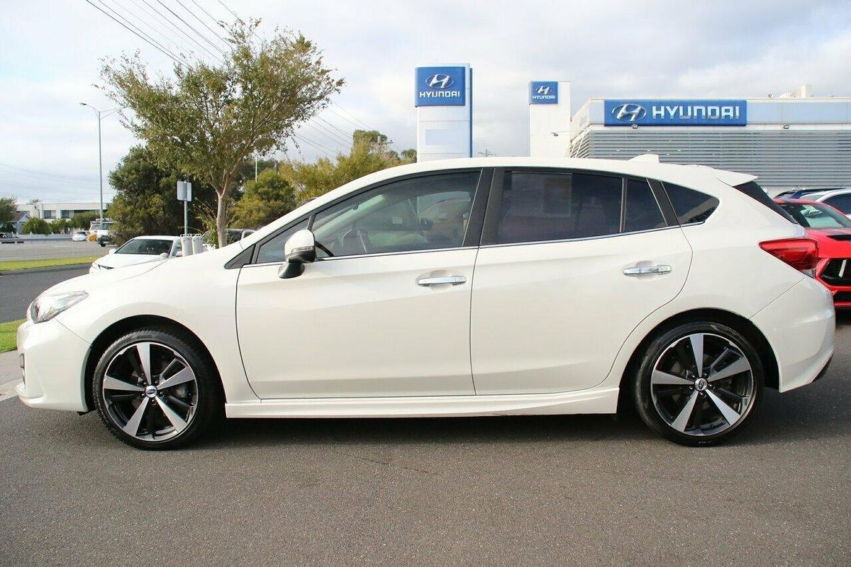 2017 Subaru Impreza 2.0i-S G5