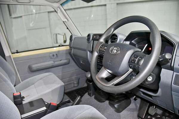 2025 Toyota Landcruiser GXL VDJL79R 4X4